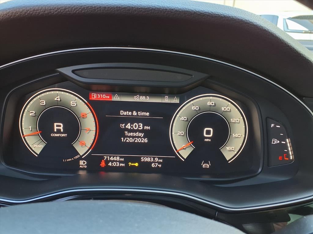 2022 Audi Q8 Premium Plus