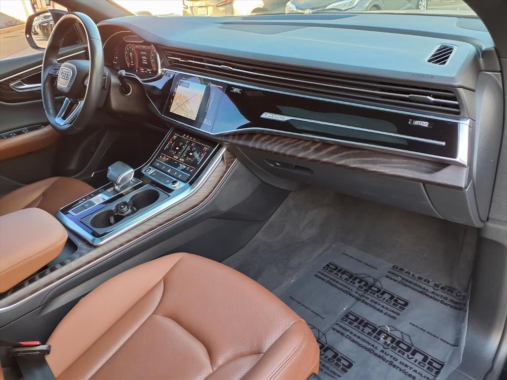 2022 Audi Q8 Premium Plus