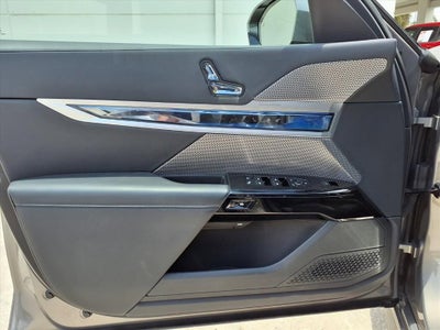 2023 BMW 7 Series 740i