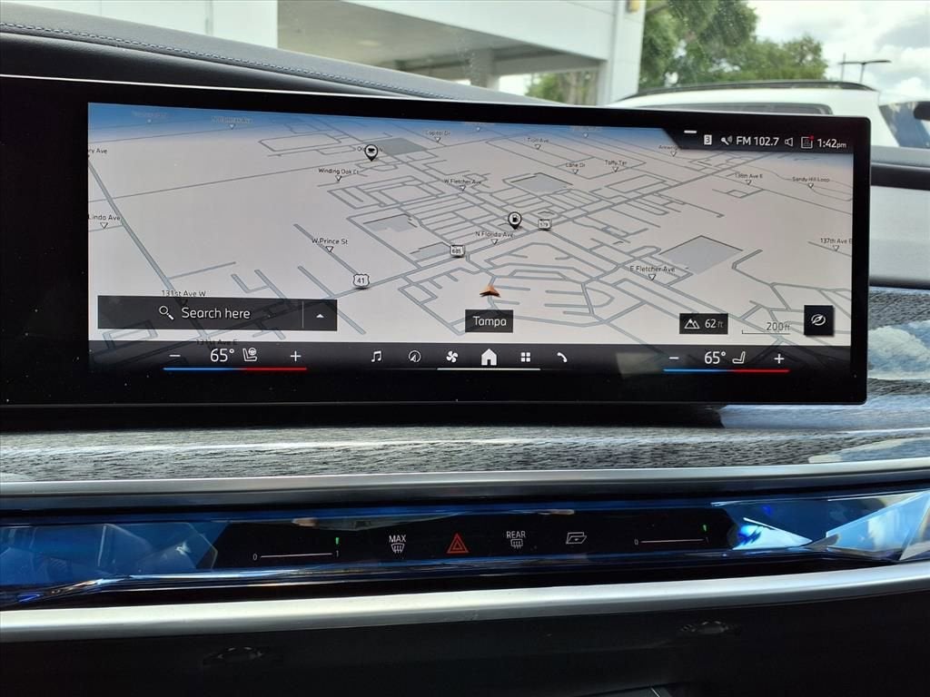 2023 BMW 7 Series 740i