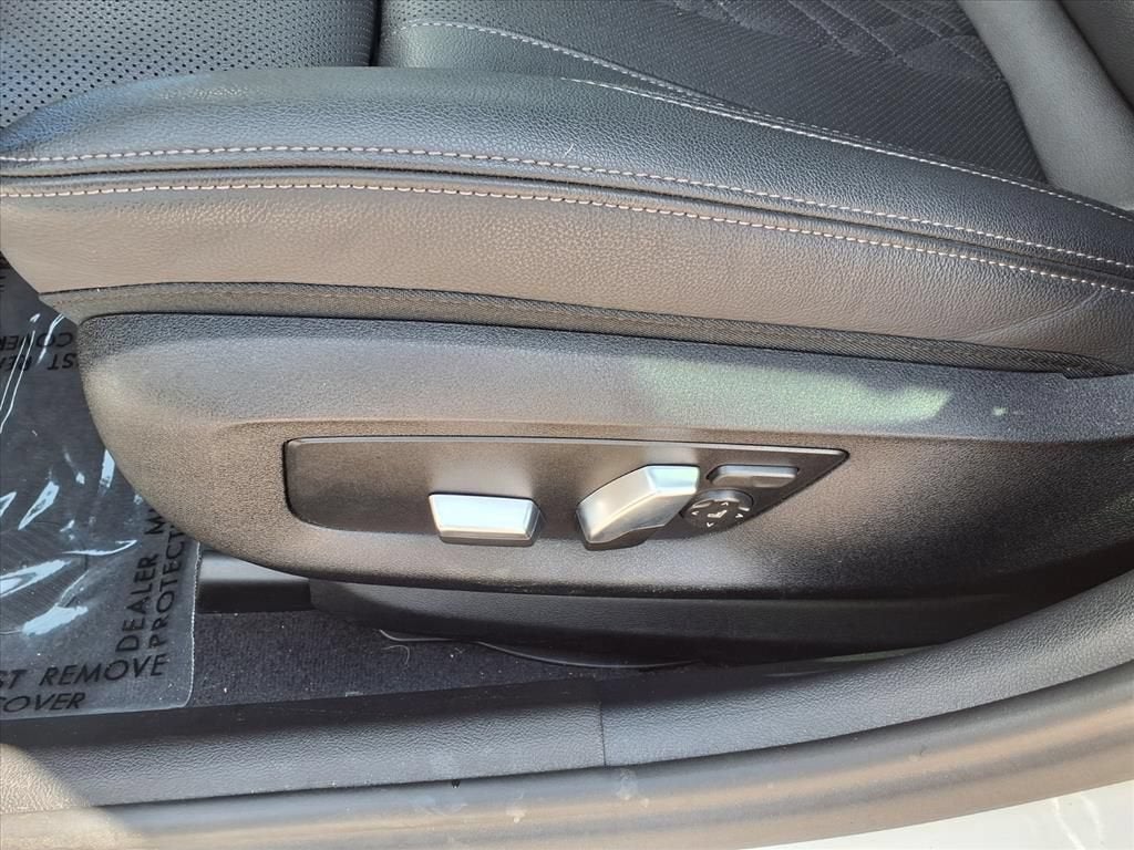 2022 BMW 5 Series 530i