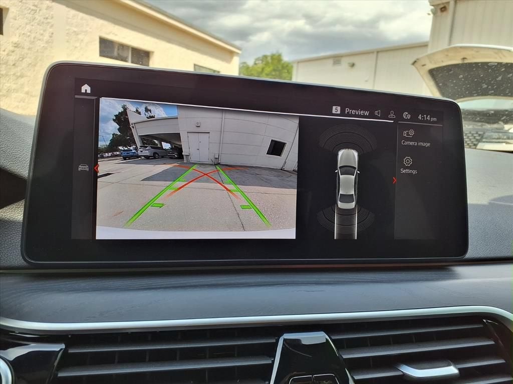 2022 BMW 5 Series 530i