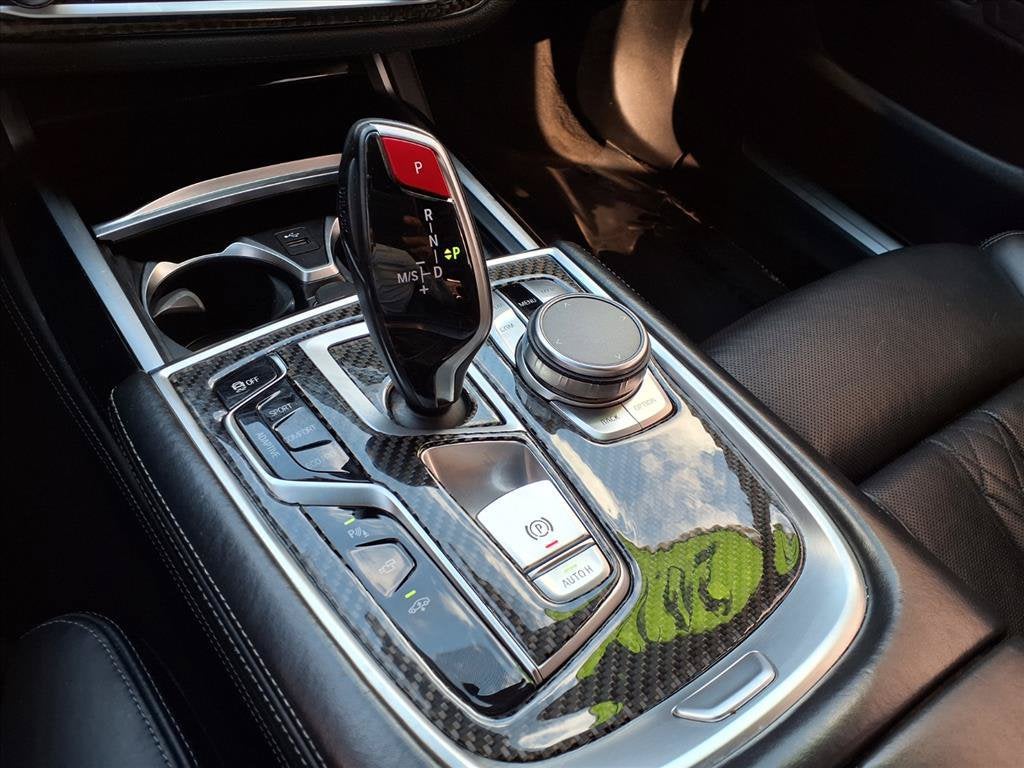 2022 BMW 7 Series 740i