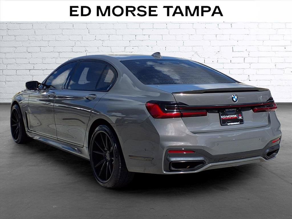 2022 BMW 7 Series 740i