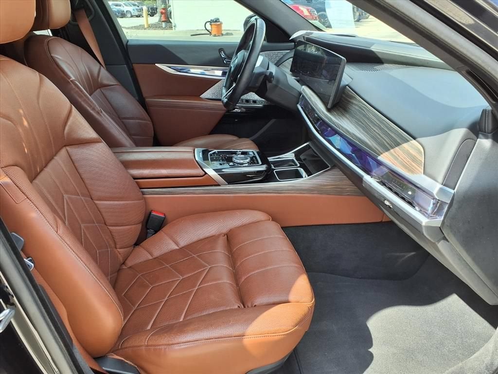 2023 BMW i7 xDrive60