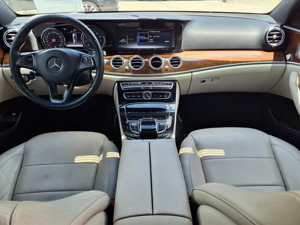 2017 Mercedes-Benz E-Class E 300 Luxury