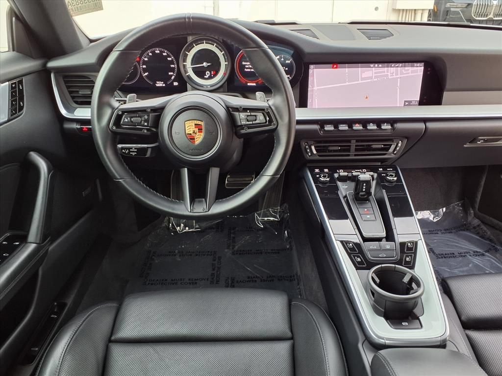 2020 Porsche 911 Carrera