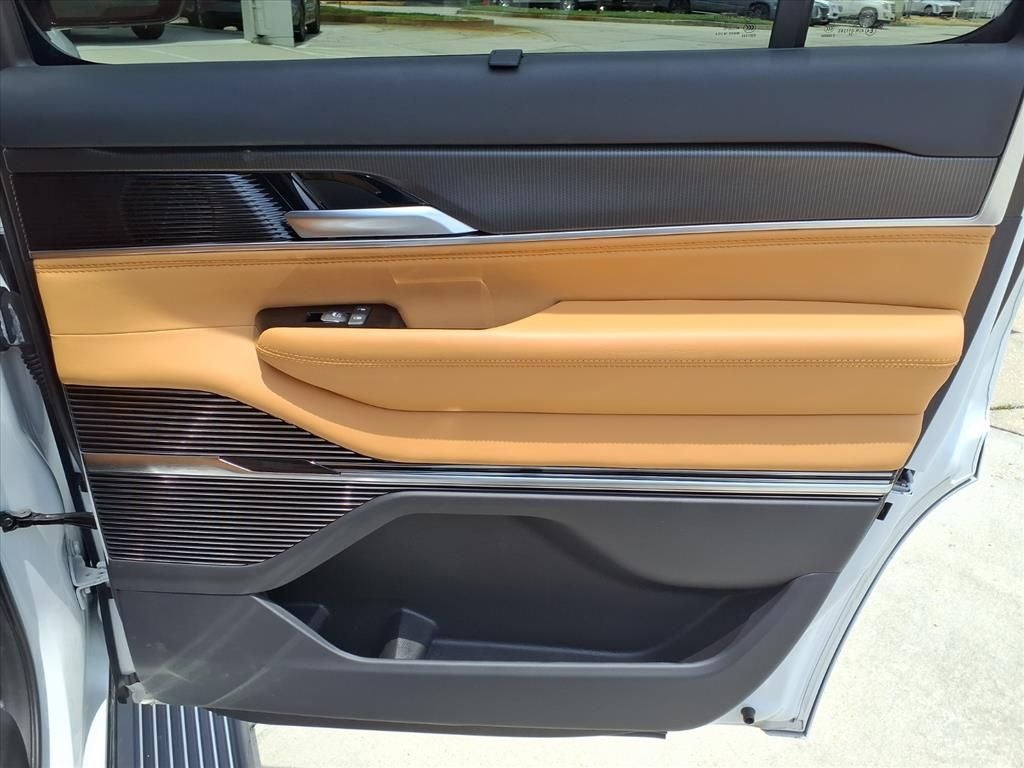 2025 Jeep Grand Wagoneer Series III