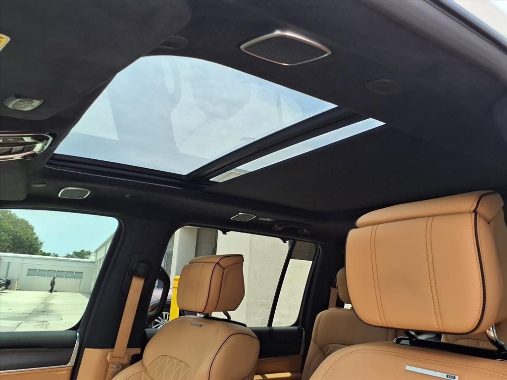 2025 Jeep Grand Wagoneer Series III