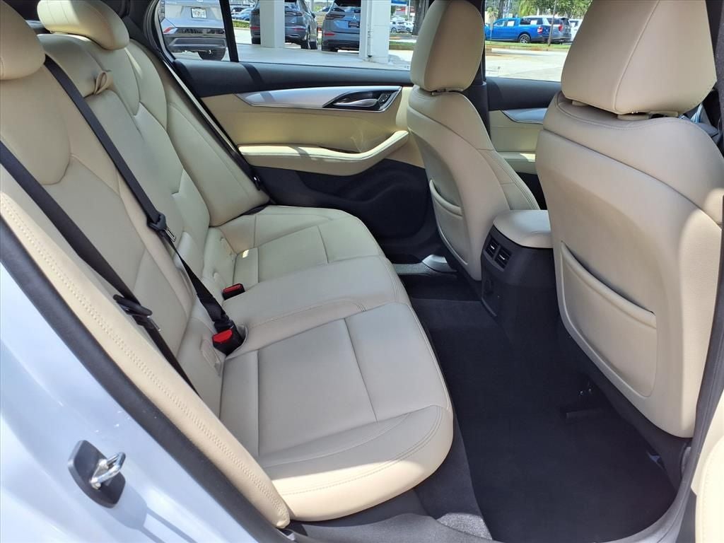 2023 Cadillac CT5 Luxury