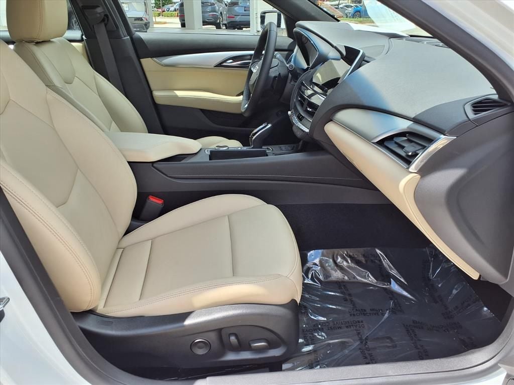 2023 Cadillac CT5 Luxury