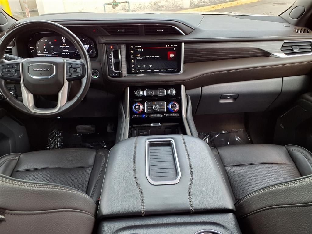 2022 GMC Yukon Denali - Photo 16