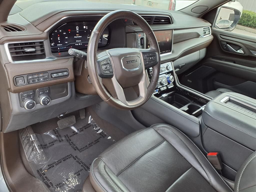 2022 GMC Yukon Denali - Photo 19