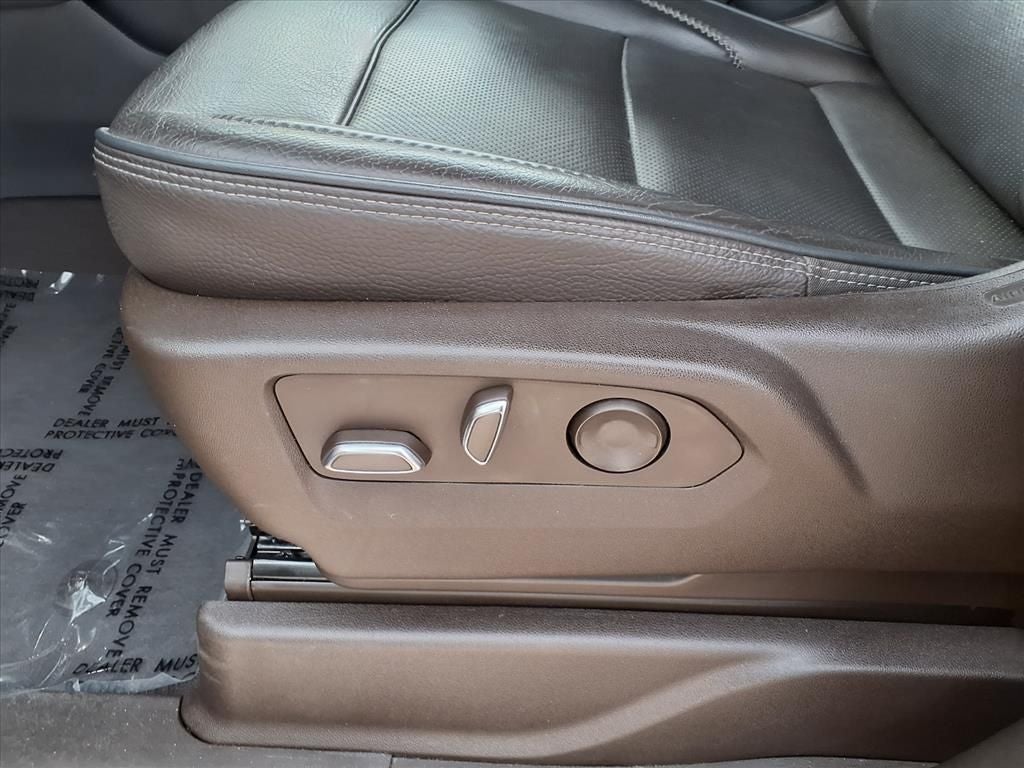 2022 GMC Yukon Denali - Photo 21