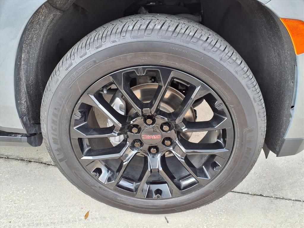 2022 GMC Yukon Denali - Photo 7