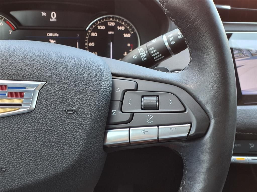 2023 Cadillac XT4 Luxury