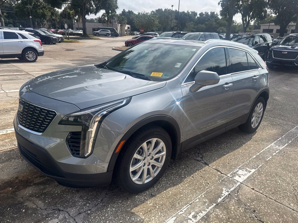 2023 Cadillac XT4 Luxury