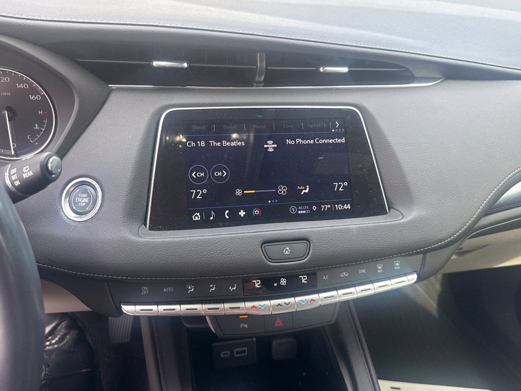 2023 Cadillac XT4 Luxury