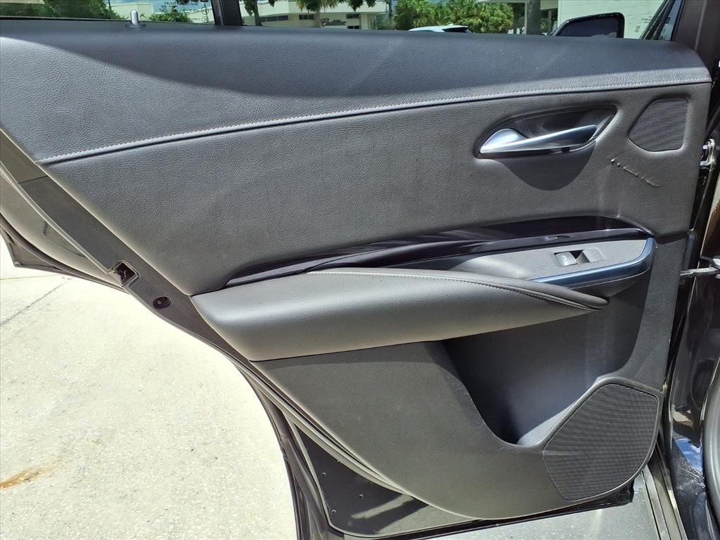 2022 Cadillac XT4 Luxury