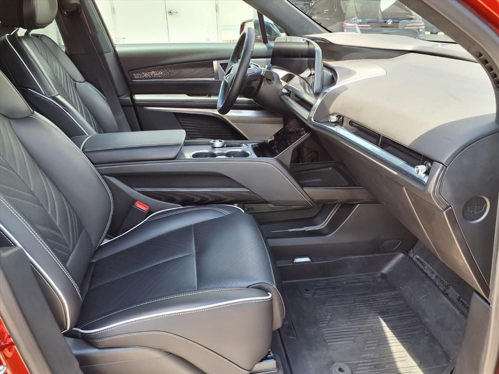 2026 Cadillac VISTIQ Platinum