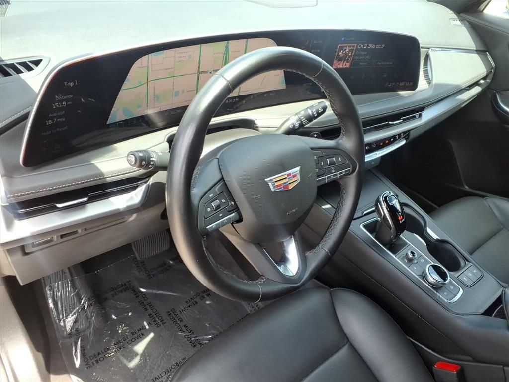 2025 Cadillac XT4 Premium Luxury
