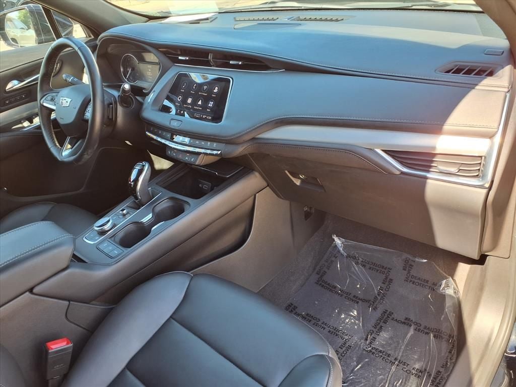 2023 Cadillac XT4 Premium Luxury - Photo 8