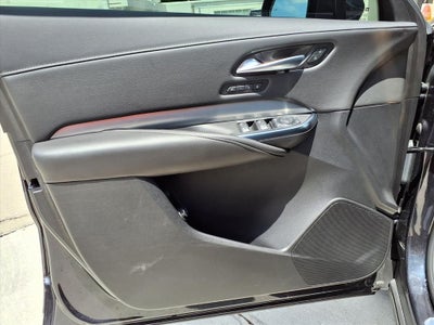 2023 Cadillac XT4 Premium Luxury