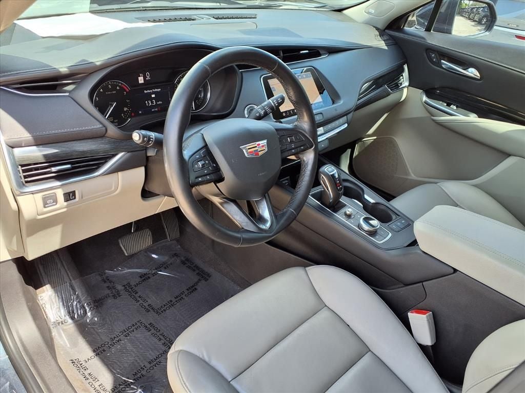 2019 Cadillac XT4 Premium Luxury
