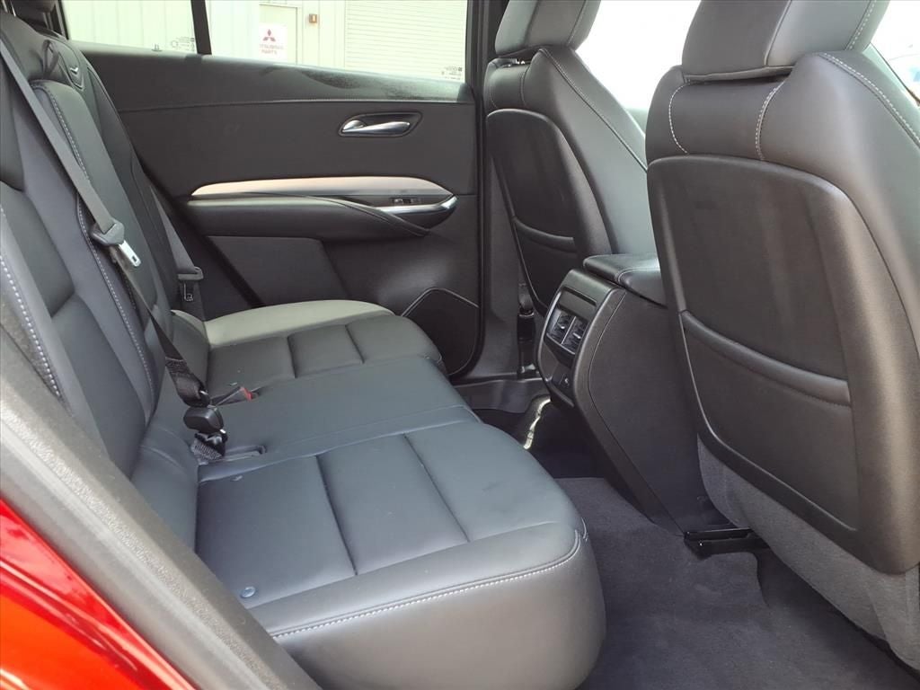 2022 Cadillac XT4 Premium Luxury