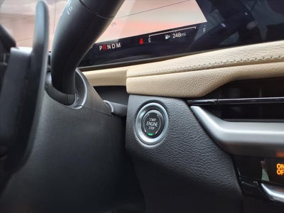 2025 Cadillac XT4 Premium Luxury