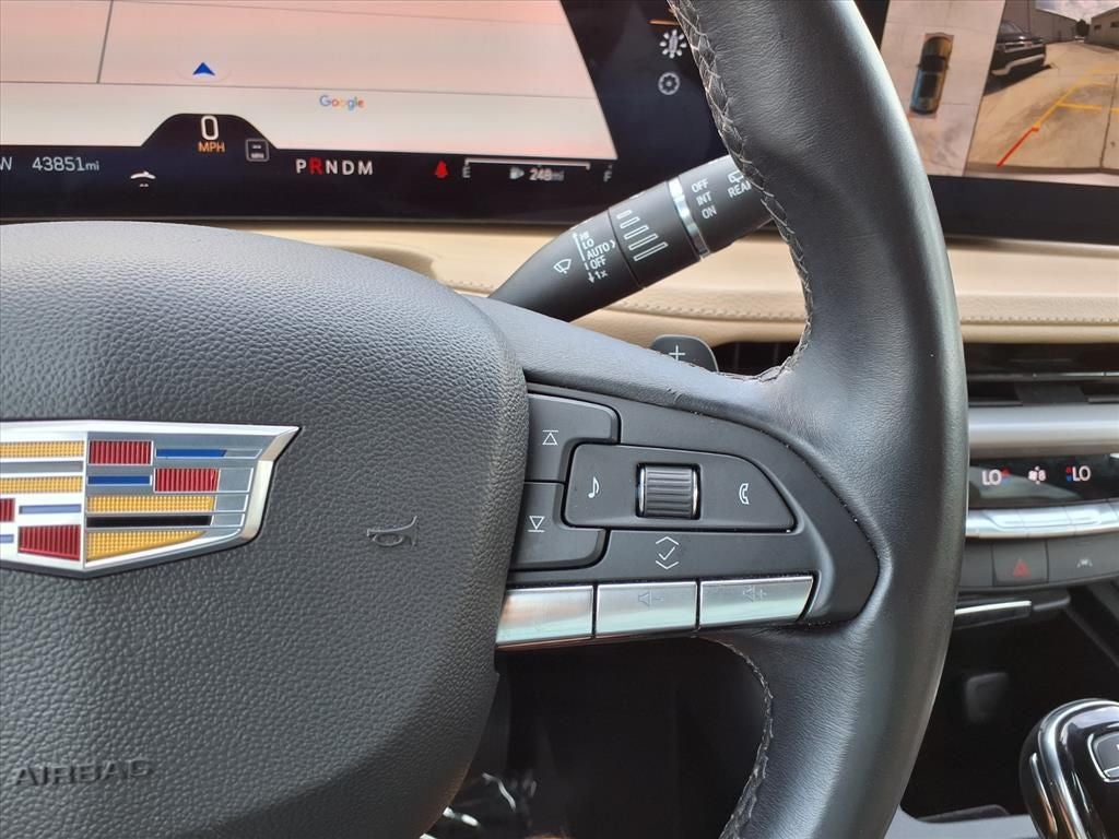 2025 Cadillac XT4 Premium Luxury