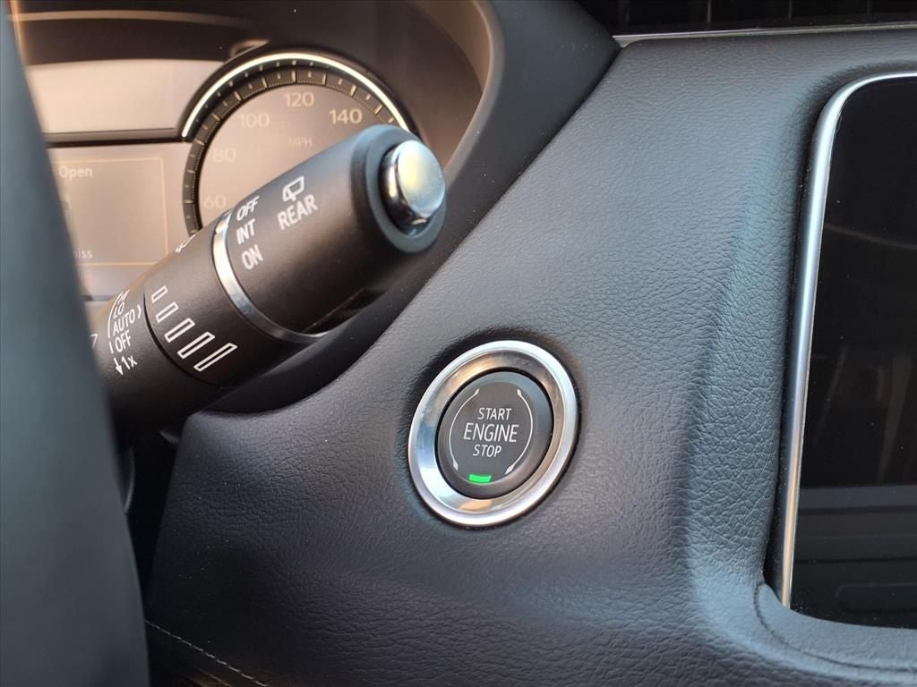 2021 Cadillac XT4 Premium Luxury - Photo 25