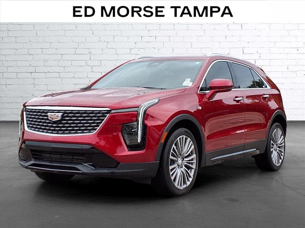 2024 Cadillac XT4 Premium Luxury