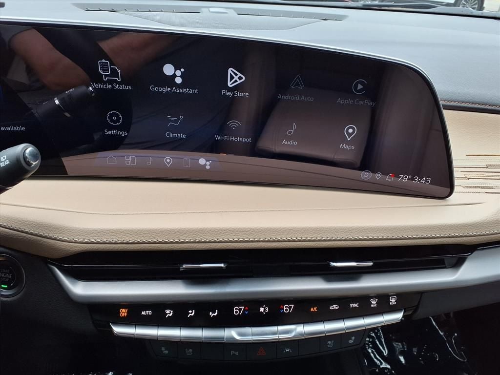 2024 Cadillac XT4 Premium Luxury