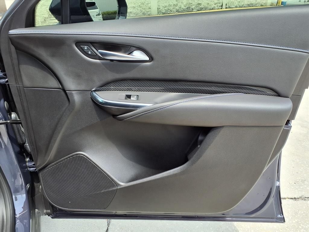 2024 Cadillac XT4 Sport
