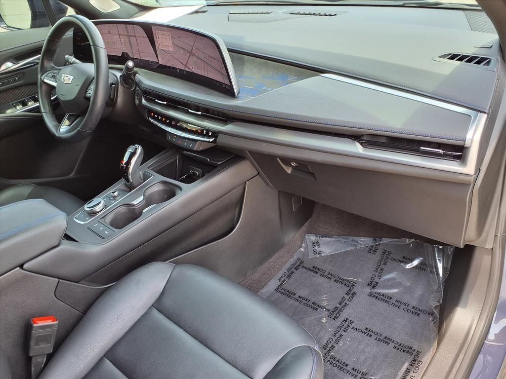 2024 Cadillac XT4 Sport