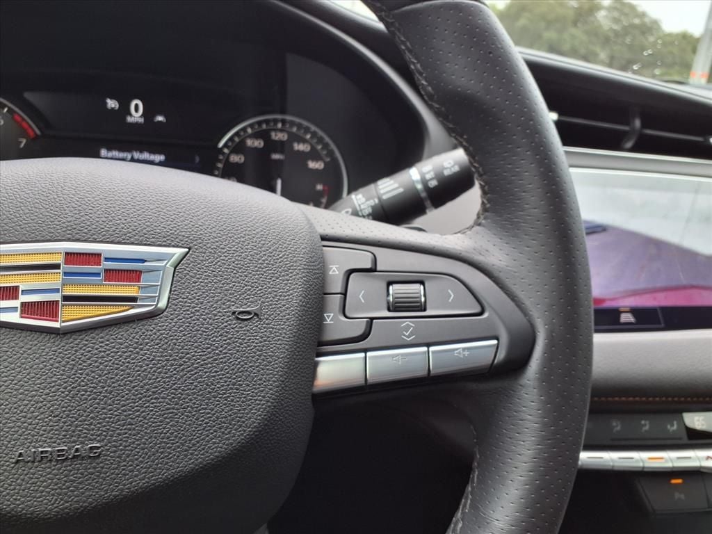 2023 Cadillac XT4 Sport