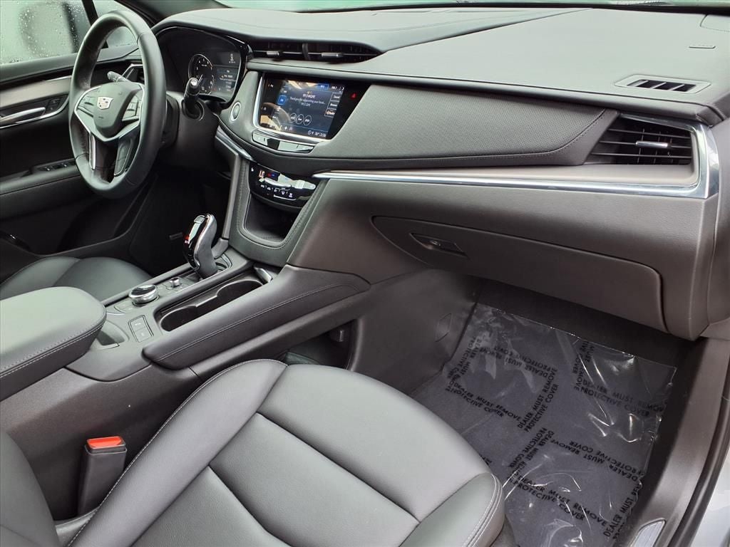 2023 Cadillac XT5 Luxury