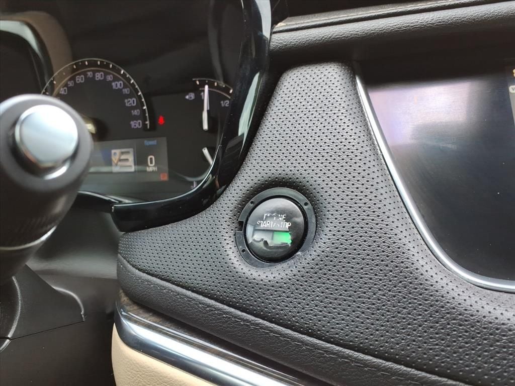 2018 Cadillac XT5 Base