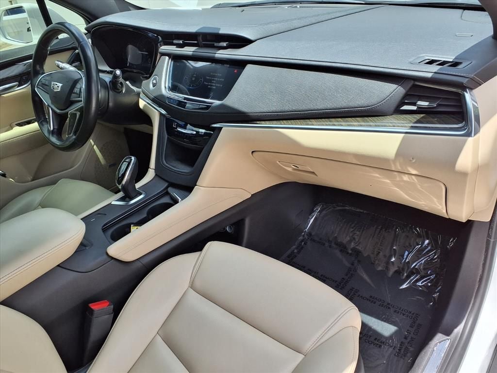2019 Cadillac XT5 Base