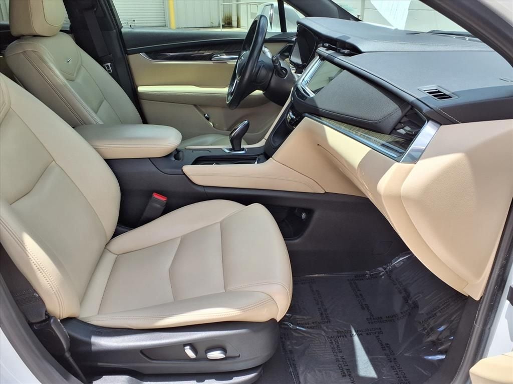 2019 Cadillac XT5 Base
