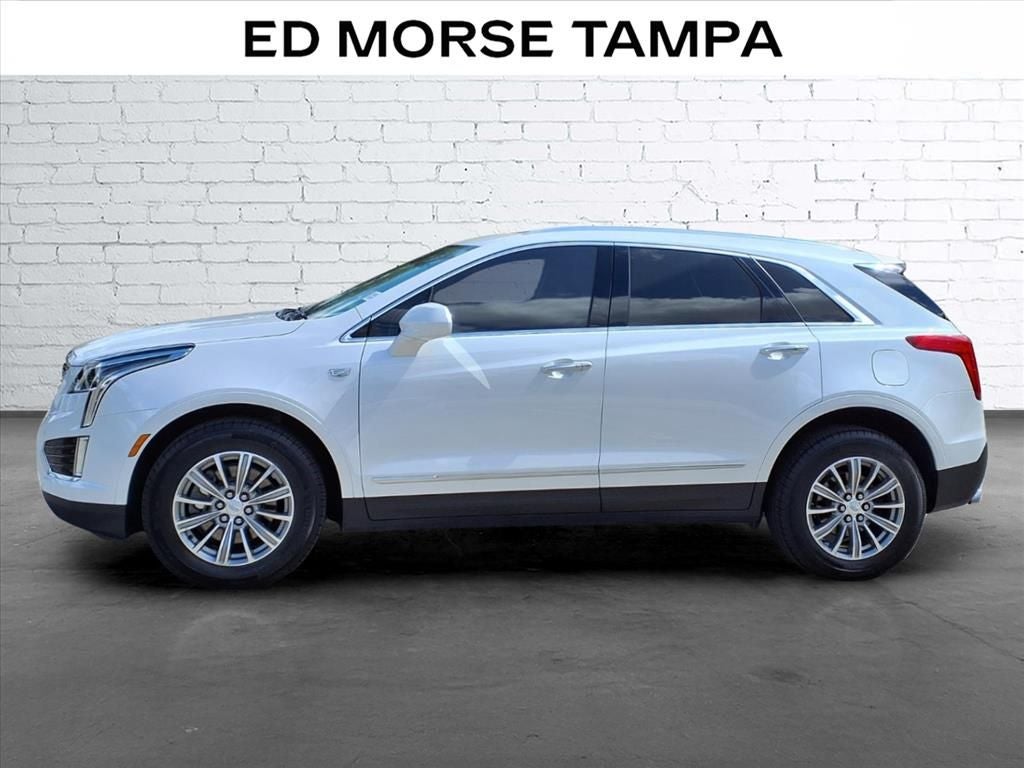 2017 Cadillac XT5 Luxury - Photo 2