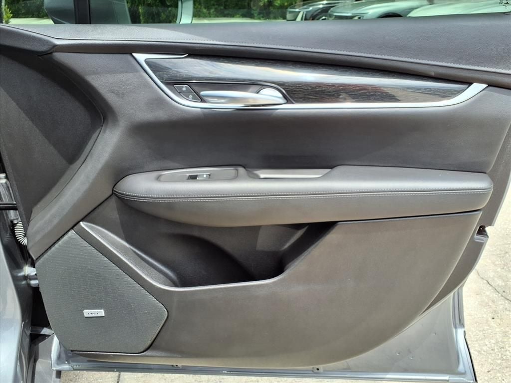 2020 Cadillac XT5 Premium Luxury