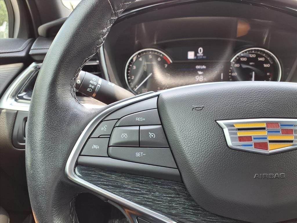 2023 Cadillac XT5 Premium Luxury