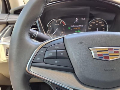 2020 Cadillac XT5 Premium Luxury