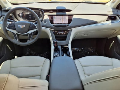 2024 Cadillac XT5 Premium Luxury