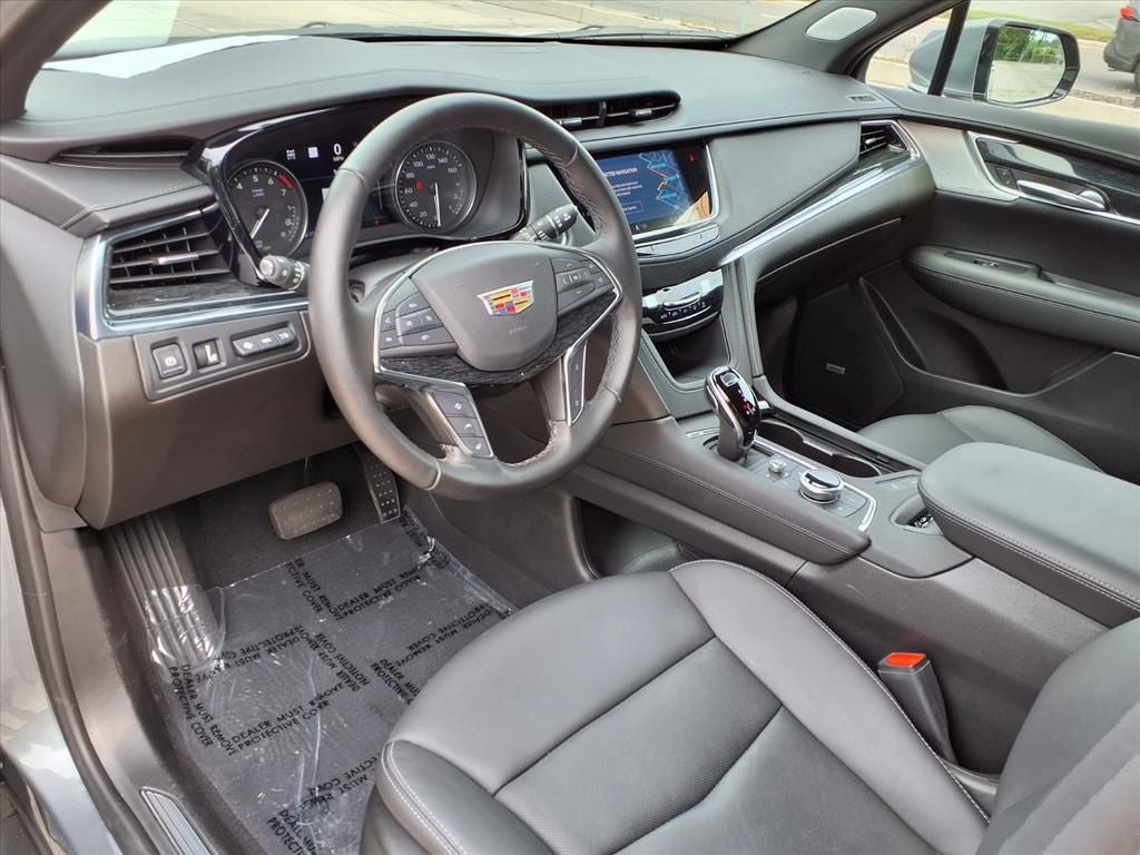 2022 Cadillac XT5 Premium Luxury
