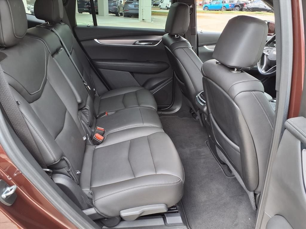 2023 Cadillac XT6 Luxury