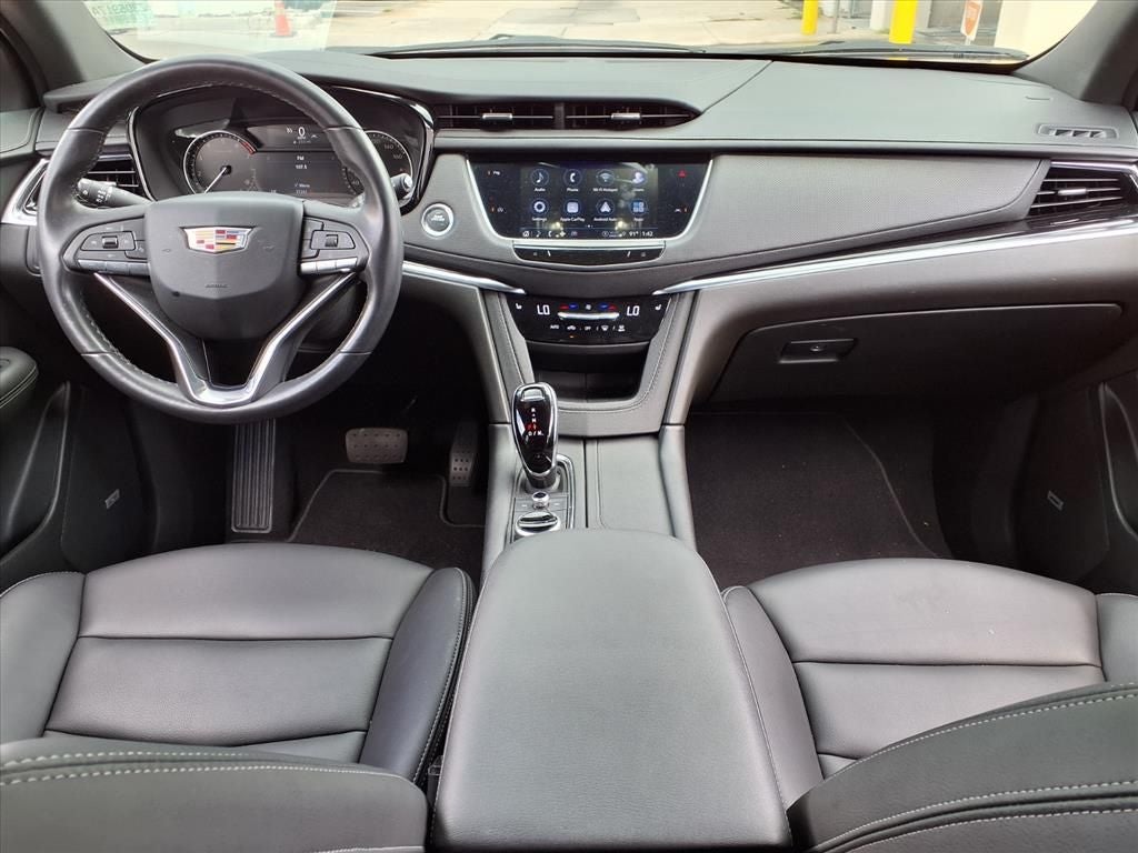 2023 Cadillac XT6 Luxury