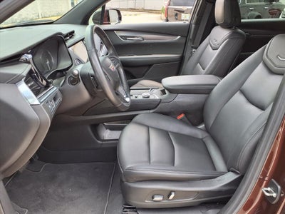 2023 Cadillac XT6 Luxury